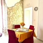 Διαμέρισμα Stefy's House Scalea