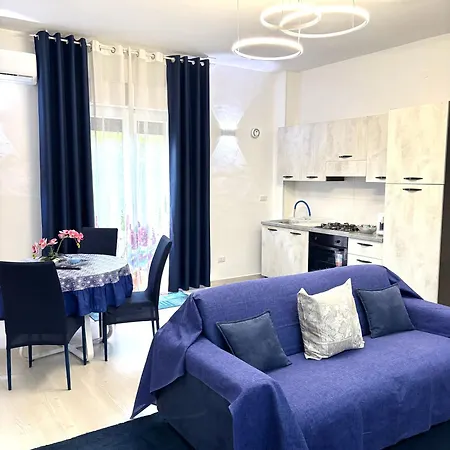 Stefy's House Apartment Scalea